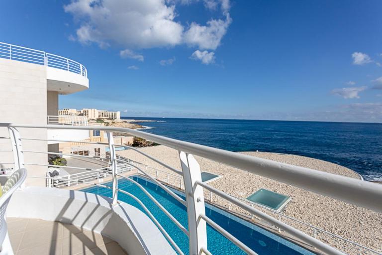 Ferienwohnung Waters-Edge Complex Marsaskala Exterior foto